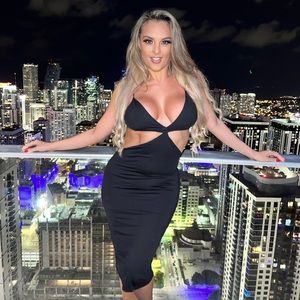 MIDI black dress sexy